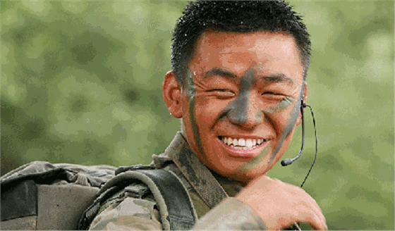 光輝照明分享從《士兵突擊》經(jīng)典臺詞學管理