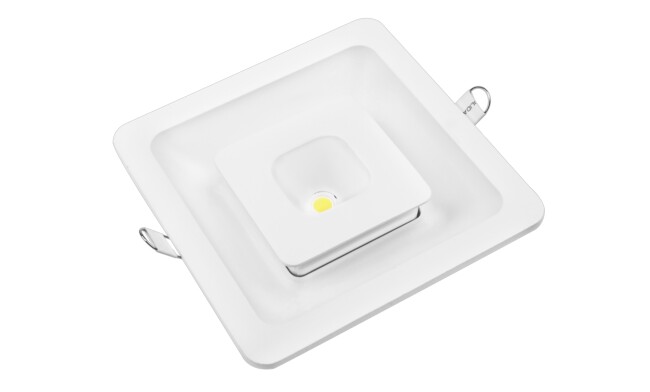 華輝照明專業(yè)生產(chǎn)LED筒燈，COB筒燈，全國行業(yè)領先，服務過全國各類工程達2000家。